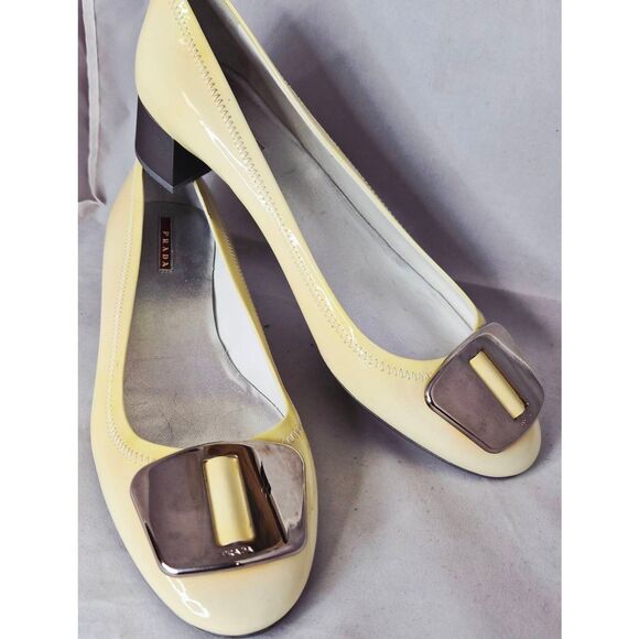 Prada shoes - Picture 11 of 12